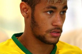 包含内马尔关键节点精彩发挥，瑞士队带队取胜！的词条