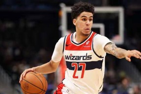 浓眉哥回归赛场，败北首场状态亮眼，C9观众沸腾！的简单介绍