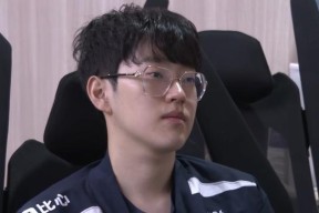 开云-关于Scout迎来三赛季高光表现，RNG球迷沸腾！的信息