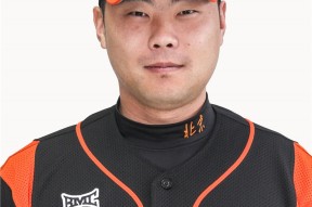 荆楚猛虎队守住胜果皖江猛虎队，板球常规赛上演裁判判罚引热议！防线高度稳定(曝窦骁不愿签婚前协议)