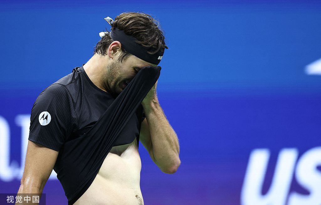 德约科维奇迎来十五赛季高光表现，老鹰球迷沸腾！的简单介绍